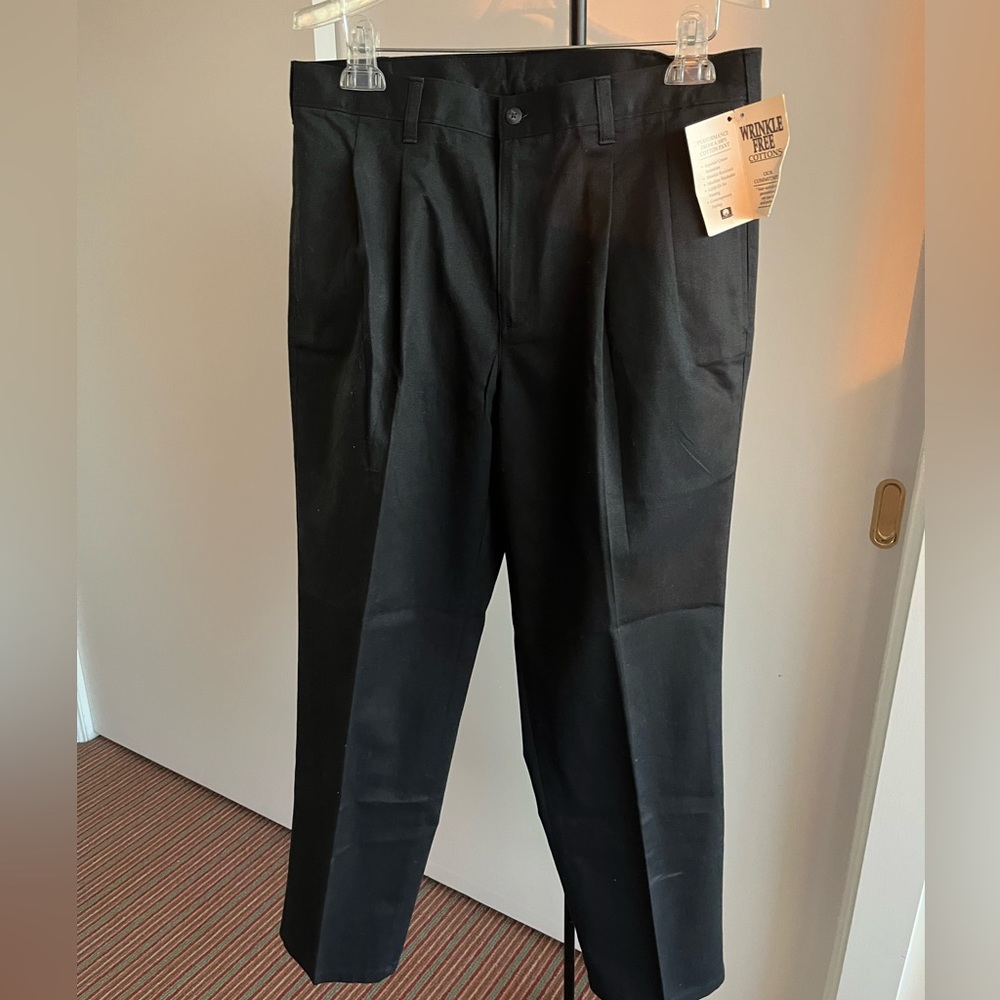 NWT Lord & Taylor Men's Exclusive premium cotton chino pants Black 34 x 30"